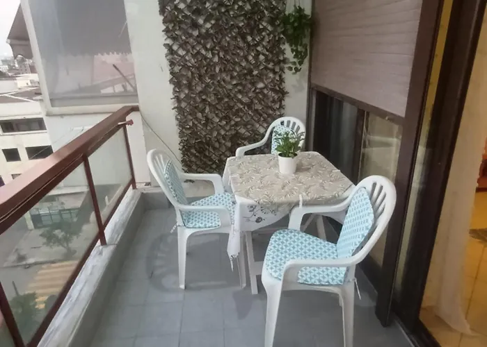 Sunny Penthouse דירה סלוניקי